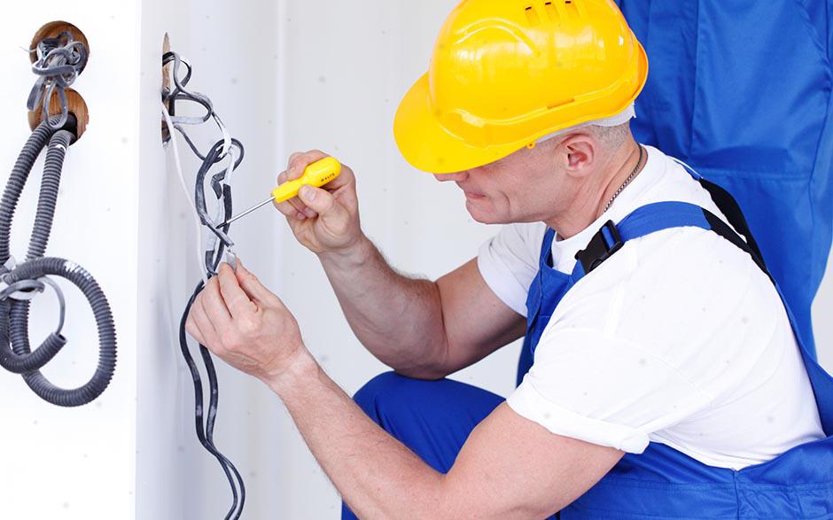 cherche électricien Chantilly
