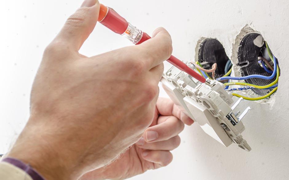 cherche électricien Chantilly